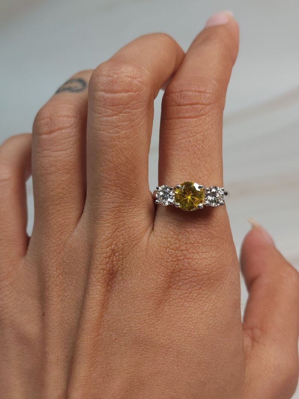 Simulated Yellow Citrine & 1Ct Lab Grown Diamond Round ring .925 Sterling Silver